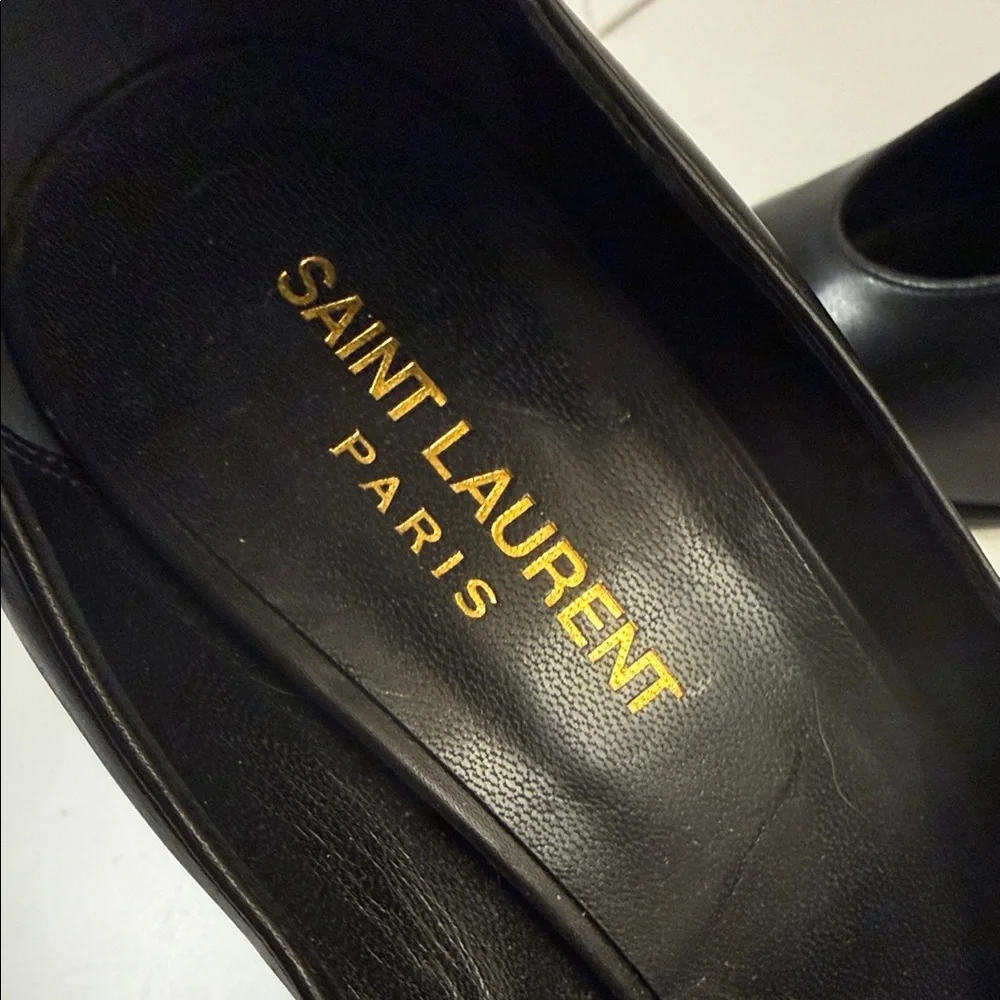 Saint Laurent Black Leather Pointed-Toe Ankle-Strap Pumps - Picture 3 of 8